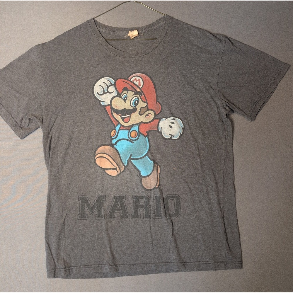 Nintendo Mario T-Shirt Gray Mens XL Delta Pro Weight Graphic Tee Video Game